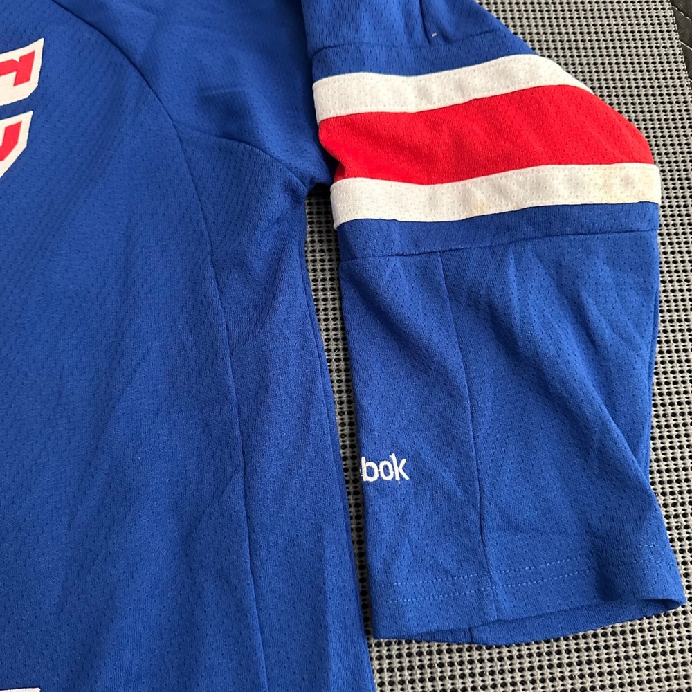 Reebok New York Rangers Ryan McDonagh 27 Youth Hockey Jersey Blue L/XL Captain C - Picture 4 of 8
